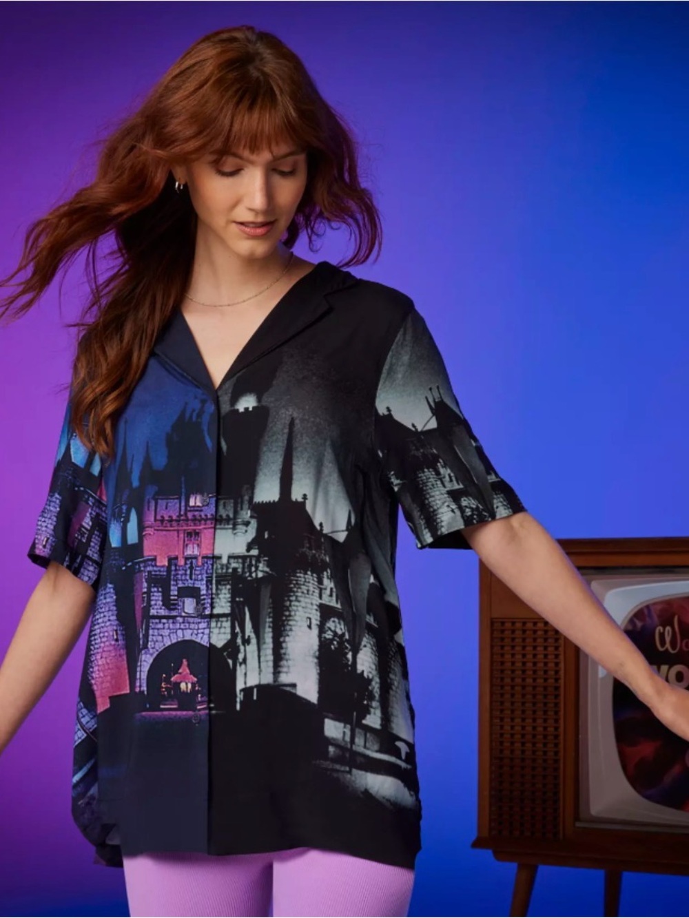 Disney Parks Cinderella Castle Night Scene Button-Up Camp Shirt Medium NWT